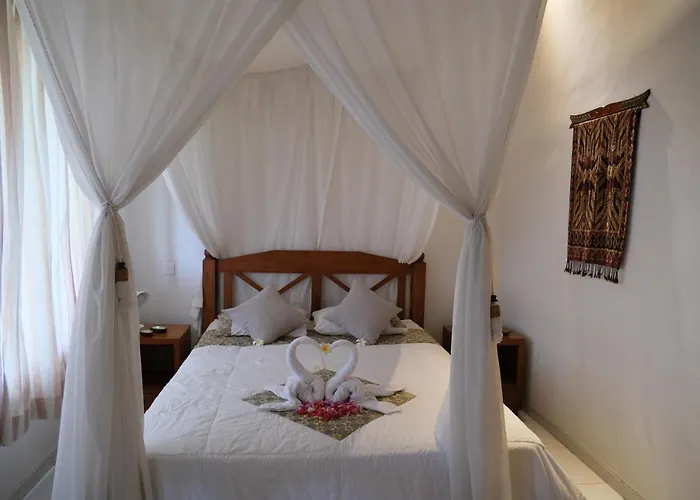 Retreat Toraja Baturinggit ゲストハウス クブ